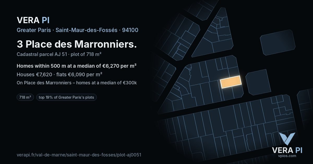 3 Place des Marronniers, Saint-Maur-des-Fossés at night – the plot lit, the parcels around coloured by the prices near them