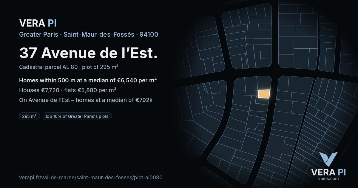 37 Avenue de l’Est, Saint-Maur-des-Fossés at night – the plot lit, the parcels around coloured by the prices near them