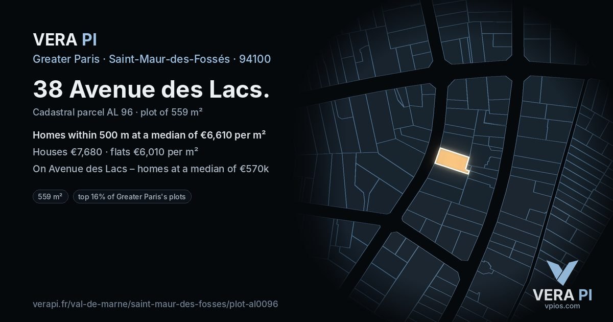 38 Avenue des Lacs, Saint-Maur-des-Fossés at night – the plot lit, the parcels around coloured by the prices near them