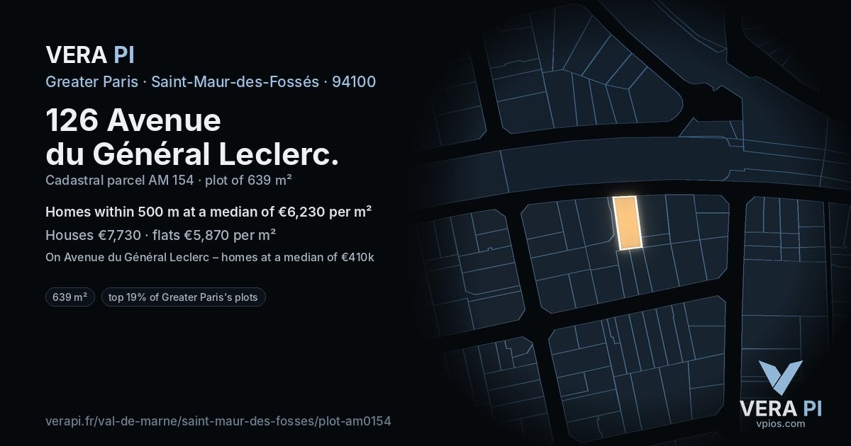 126 Avenue du Général Leclerc, Saint-Maur-des-Fossés at night – the plot lit, the parcels around coloured by the prices near them