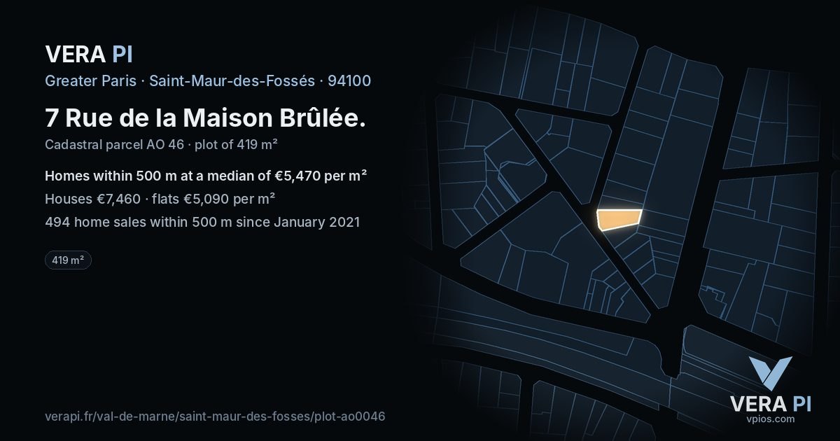 7 Rue de la Maison Brûlée, Saint-Maur-des-Fossés at night – the plot lit, the parcels around coloured by the prices near them