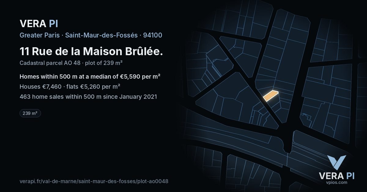 11 Rue de la Maison Brûlée, Saint-Maur-des-Fossés at night – the plot lit, the parcels around coloured by the prices near them