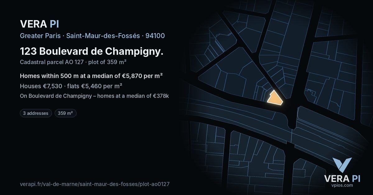 123 Boulevard de Champigny, Saint-Maur-des-Fossés at night – the plot lit, the parcels around coloured by the prices near them