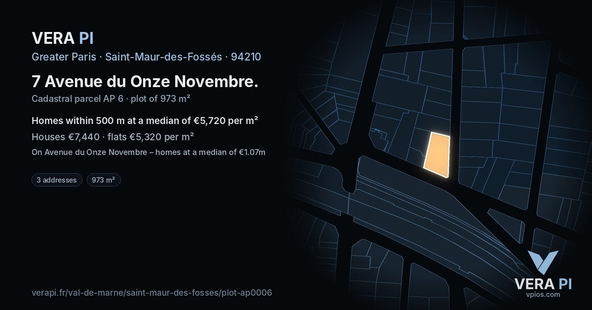 7 Avenue du Onze Novembre, Saint-Maur-des-Fossés at night – the plot lit, the parcels around coloured by the prices near them