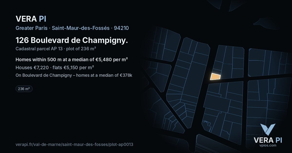 126 Boulevard de Champigny, Saint-Maur-des-Fossés at night – the plot lit, the parcels around coloured by the prices near them