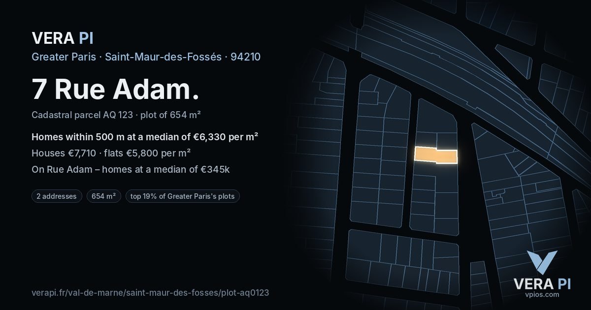 7 Rue Adam, Saint-Maur-des-Fossés at night – the plot lit, the parcels around coloured by the prices near them