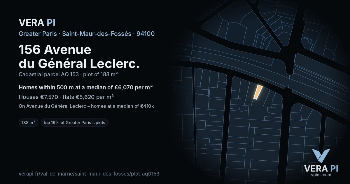 156 Avenue du Général Leclerc, Saint-Maur-des-Fossés at night – the plot lit, the parcels around coloured by the prices near them