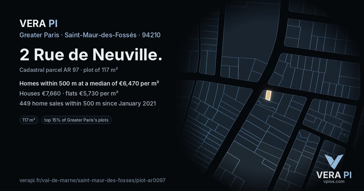 2 Rue de Neuville, Saint-Maur-des-Fossés at night – the plot lit, the parcels around coloured by the prices near them