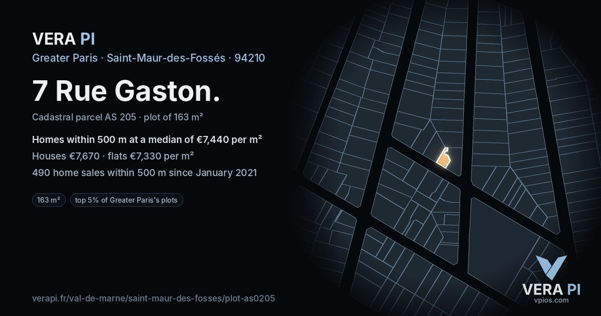 7 Rue Gaston, Saint-Maur-des-Fossés at night – the plot lit, the parcels around coloured by the prices near them