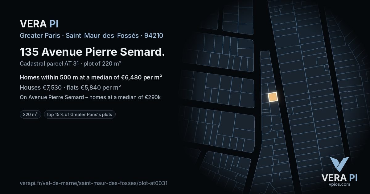 135 Avenue Pierre Semard, Saint-Maur-des-Fossés at night – the plot lit, the parcels around coloured by the prices near them