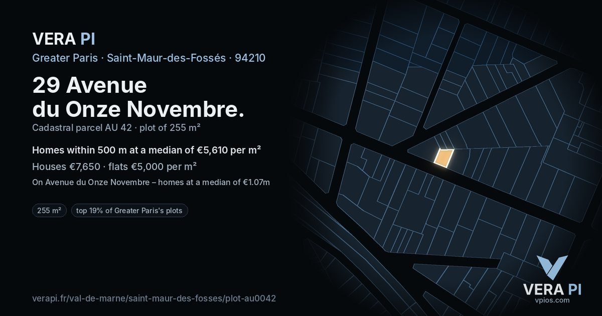 29 Avenue du Onze Novembre, Saint-Maur-des-Fossés at night – the plot lit, the parcels around coloured by the prices near them