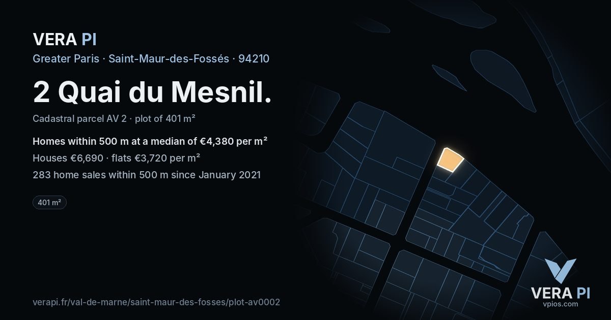 2 Quai du Mesnil, Saint-Maur-des-Fossés at night – the plot lit, the parcels around coloured by the prices near them