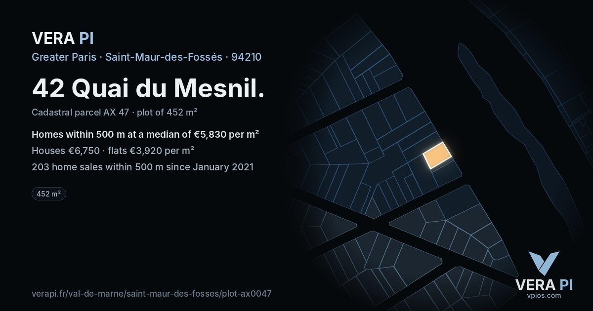 42 Quai du Mesnil, Saint-Maur-des-Fossés at night – the plot lit, the parcels around coloured by the prices near them
