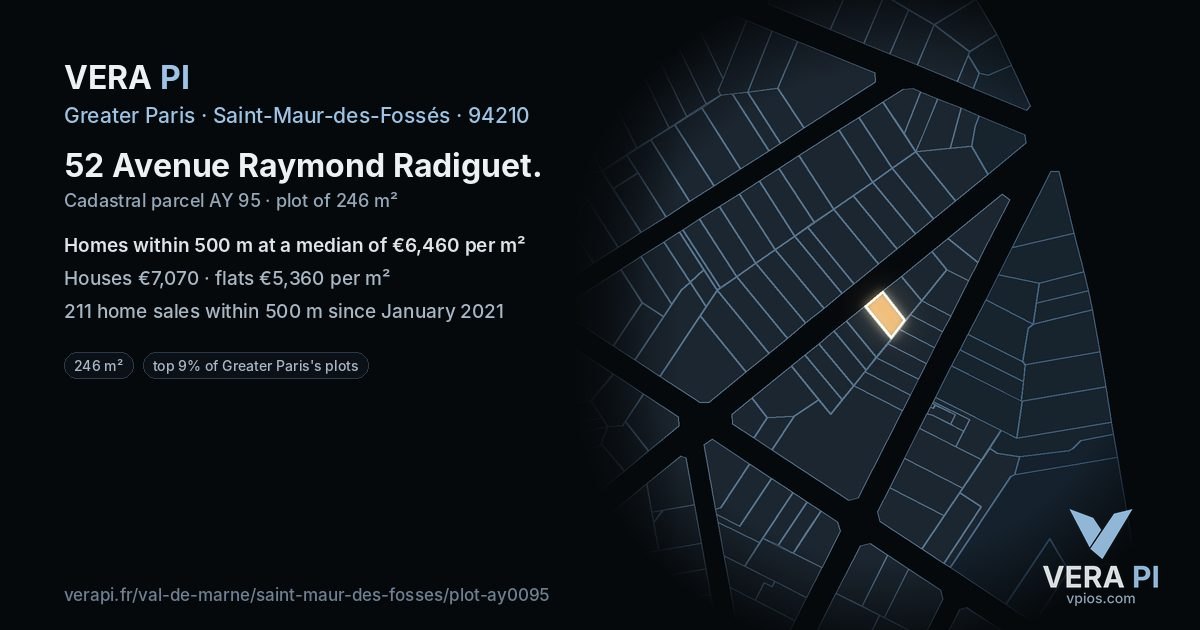 52 Avenue Raymond Radiguet, Saint-Maur-des-Fossés at night – the plot lit, the parcels around coloured by the prices near them