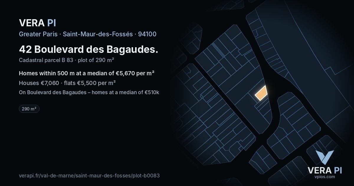 42 Boulevard des Bagaudes, Saint-Maur-des-Fossés at night – the plot lit, the parcels around coloured by the prices near them