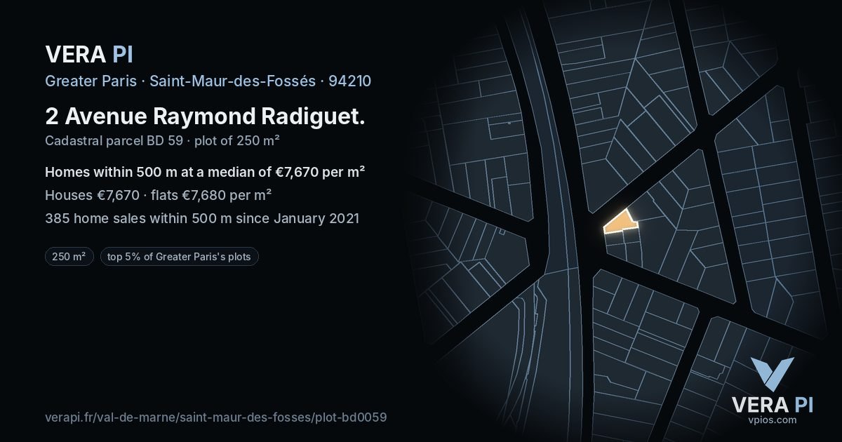 2 Avenue Raymond Radiguet, Saint-Maur-des-Fossés at night – the plot lit, the parcels around coloured by the prices near them