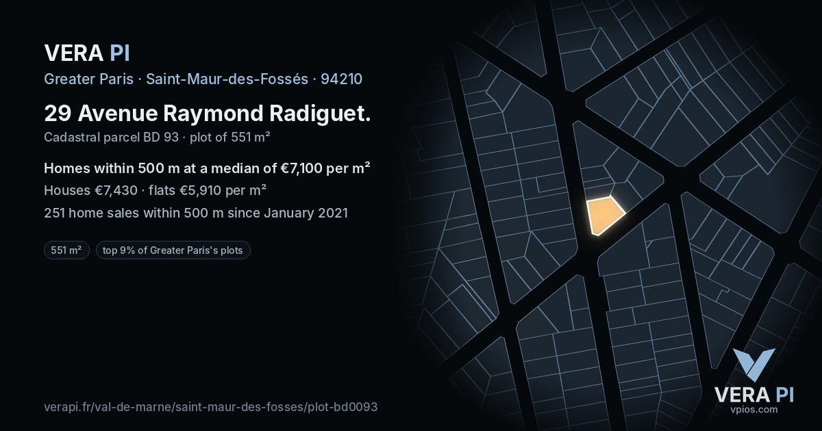 29 Avenue Raymond Radiguet, Saint-Maur-des-Fossés at night – the plot lit, the parcels around coloured by the prices near them