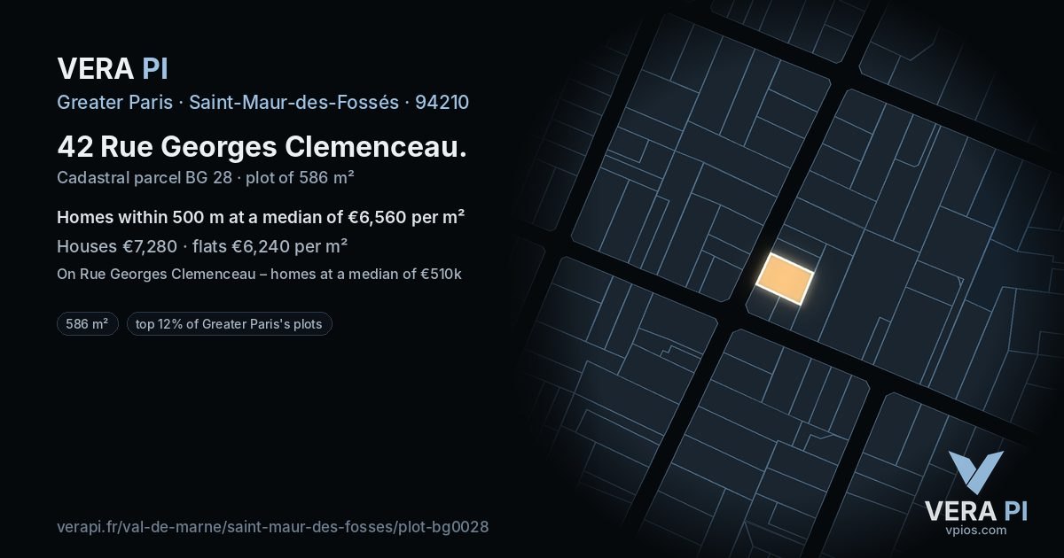 42 Rue Georges Clemenceau, Saint-Maur-des-Fossés at night – the plot lit, the parcels around coloured by the prices near them