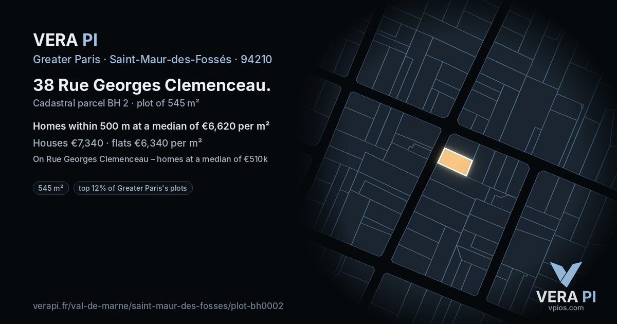 38 Rue Georges Clemenceau, Saint-Maur-des-Fossés at night – the plot lit, the parcels around coloured by the prices near them