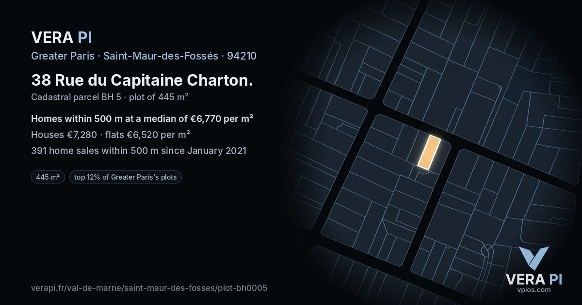 38 Rue du Capitaine Charton, Saint-Maur-des-Fossés at night – the plot lit, the parcels around coloured by the prices near them