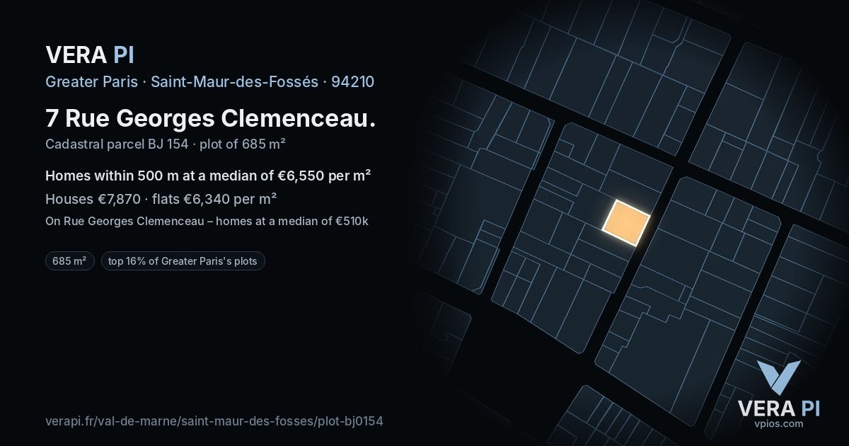 7 Rue Georges Clemenceau, Saint-Maur-des-Fossés at night – the plot lit, the parcels around coloured by the prices near them