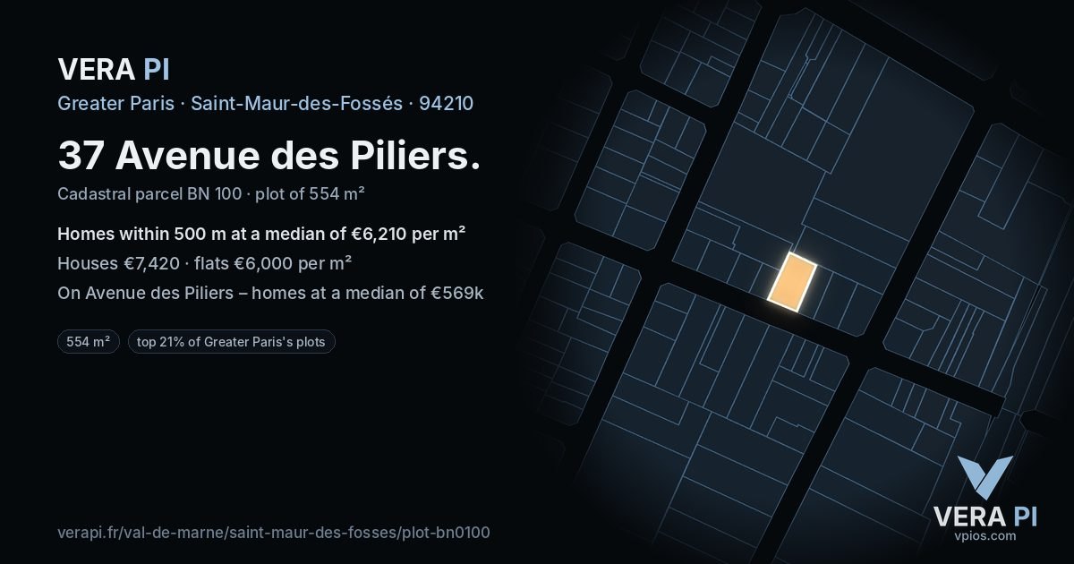 37 Avenue des Piliers, Saint-Maur-des-Fossés at night – the plot lit, the parcels around coloured by the prices near them