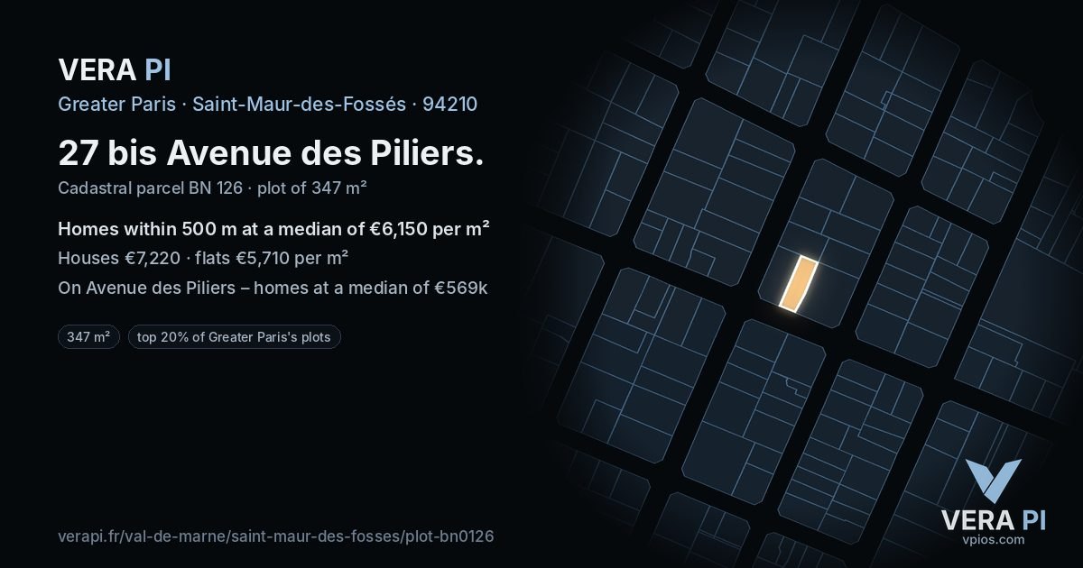 27 bis Avenue des Piliers, Saint-Maur-des-Fossés at night – the plot lit, the parcels around coloured by the prices near them