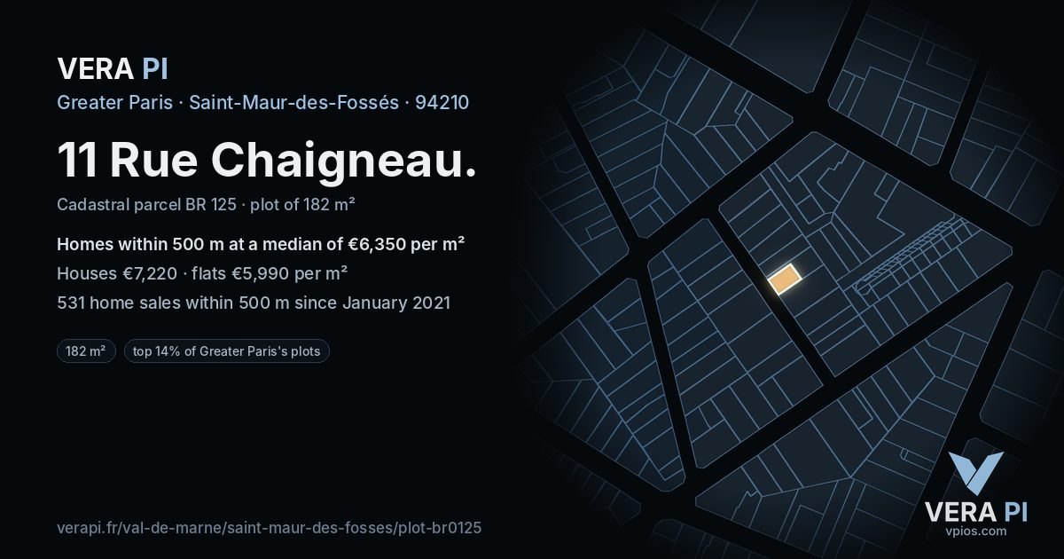 11 Rue Chaigneau, Saint-Maur-des-Fossés at night – the plot lit, the parcels around coloured by the prices near them