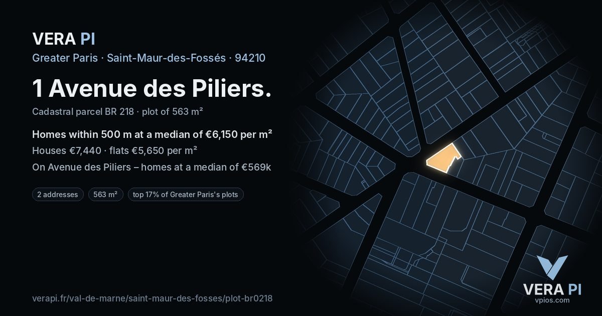 1 Avenue des Piliers, Saint-Maur-des-Fossés at night – the plot lit, the parcels around coloured by the prices near them