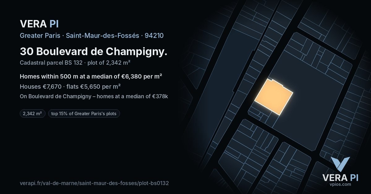 30 Boulevard de Champigny, Saint-Maur-des-Fossés at night – the plot lit, the parcels around coloured by the prices near them