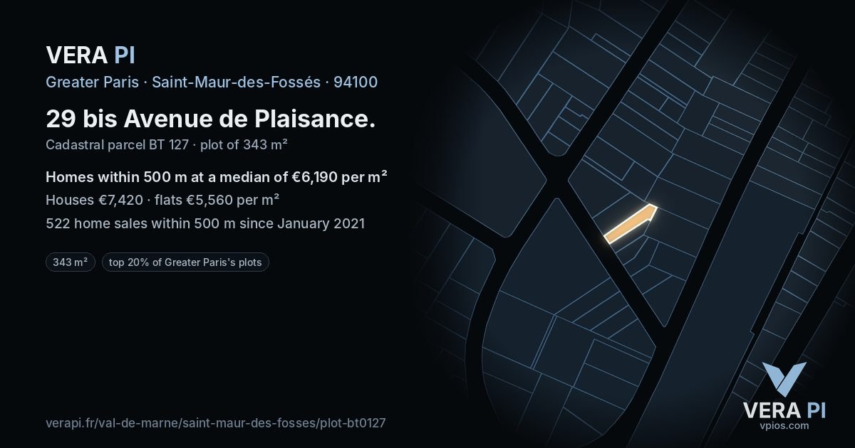 29 bis Avenue de Plaisance, Saint-Maur-des-Fossés at night – the plot lit, the parcels around coloured by the prices near them