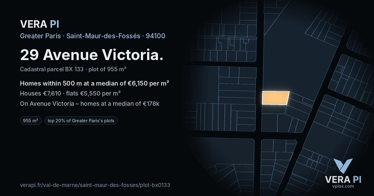 29 Avenue Victoria, Saint-Maur-des-Fossés at night – the plot lit, the parcels around coloured by the prices near them