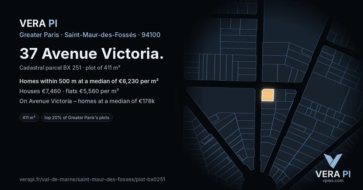 37 Avenue Victoria, Saint-Maur-des-Fossés at night – the plot lit, the parcels around coloured by the prices near them