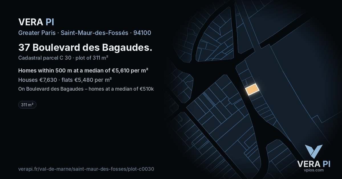 37 Boulevard des Bagaudes, Saint-Maur-des-Fossés at night – the plot lit, the parcels around coloured by the prices near them