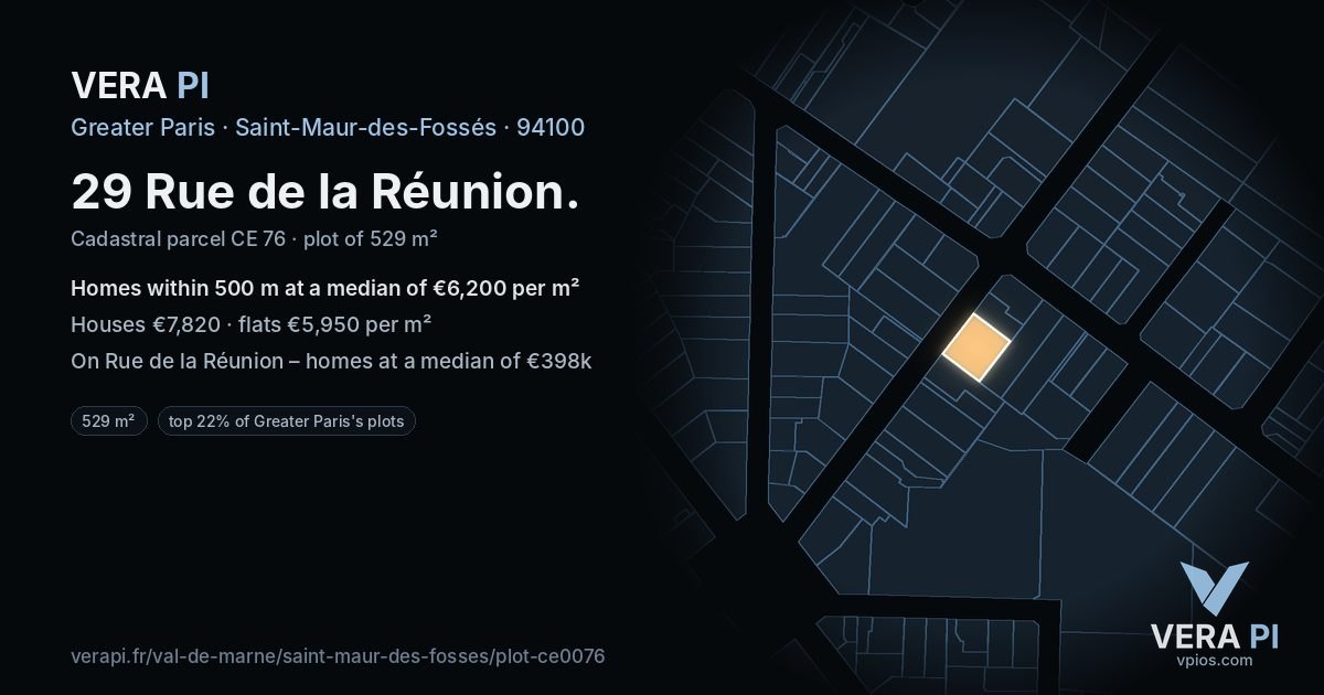 29 Rue de la Réunion, Saint-Maur-des-Fossés at night – the plot lit, the parcels around coloured by the prices near them