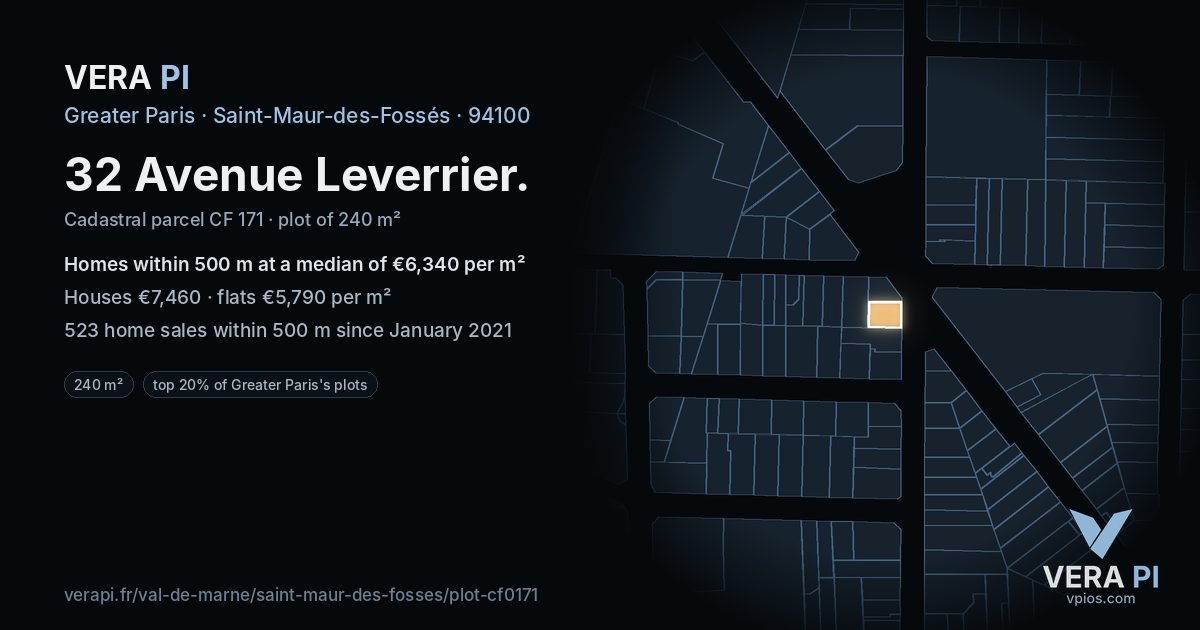 32 Avenue Leverrier, Saint-Maur-des-Fossés at night – the plot lit, the parcels around coloured by the prices near them