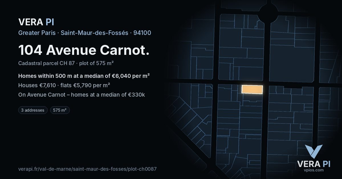 104 Avenue Carnot, Saint-Maur-des-Fossés at night – the plot lit, the parcels around coloured by the prices near them