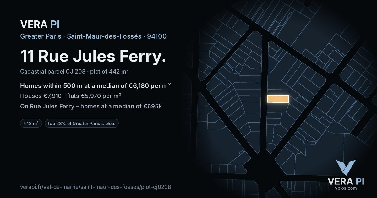 11 Rue Jules Ferry, Saint-Maur-des-Fossés at night – the plot lit, the parcels around coloured by the prices near them
