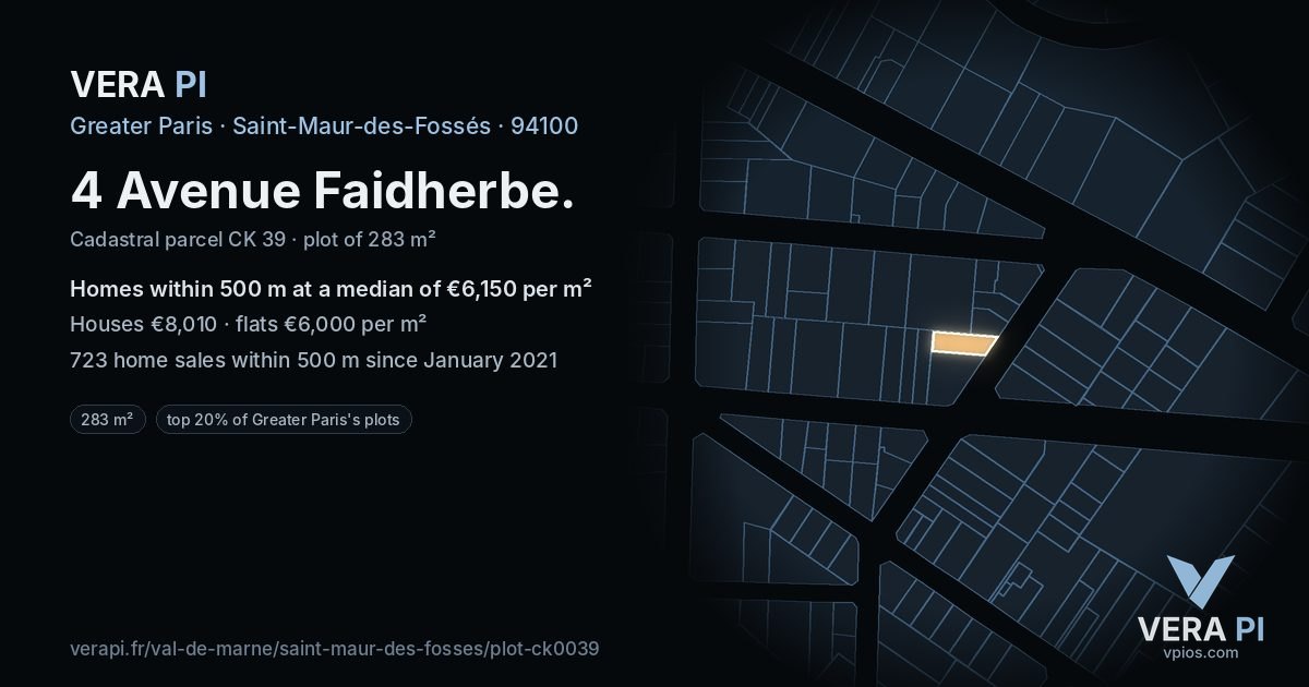 4 Avenue Faidherbe, Saint-Maur-des-Fossés at night – the plot lit, the parcels around coloured by the prices near them