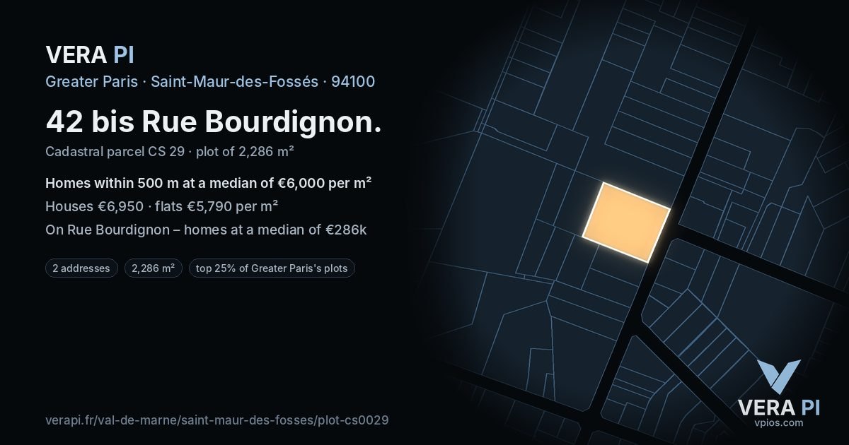 42 bis Rue Bourdignon, Saint-Maur-des-Fossés at night – the plot lit, the parcels around coloured by the prices near them