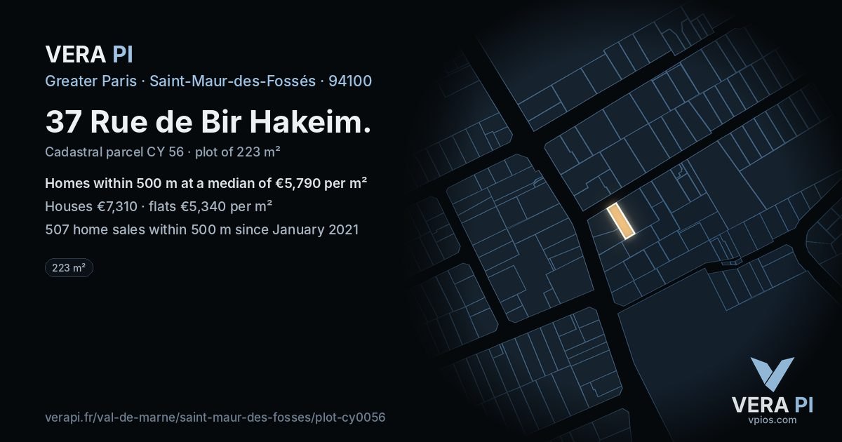 37 Rue de Bir Hakeim, Saint-Maur-des-Fossés at night – the plot lit, the parcels around coloured by the prices near them