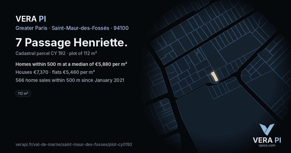 7 Passage Henriette, Saint-Maur-des-Fossés at night – the plot lit, the parcels around coloured by the prices near them