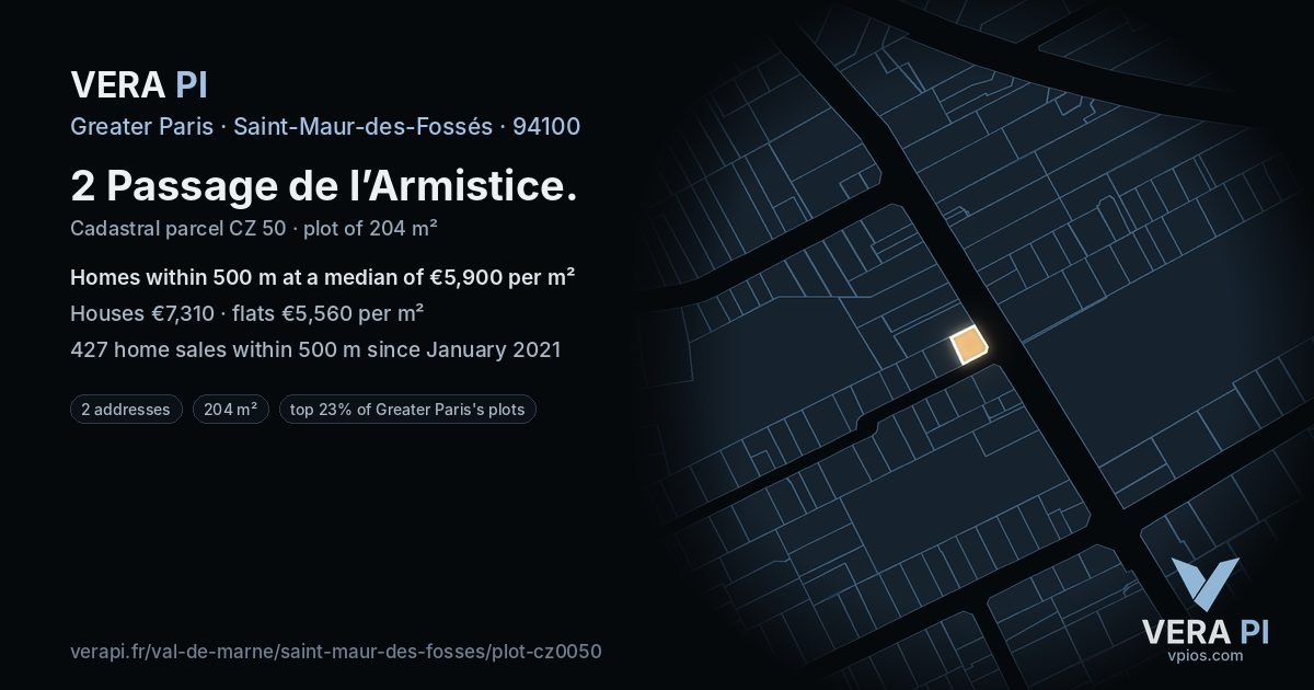 2 Passage de l’Armistice, Saint-Maur-des-Fossés at night – the plot lit, the parcels around coloured by the prices near them