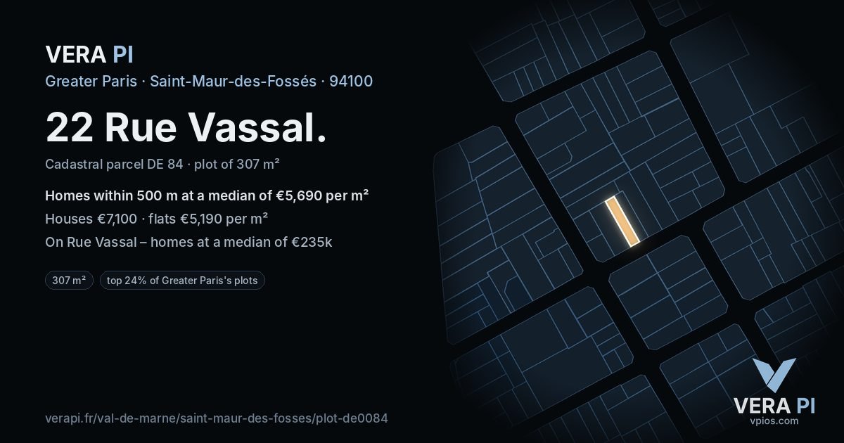22 Rue Vassal, Saint-Maur-des-Fossés at night – the plot lit, the parcels around coloured by the prices near them