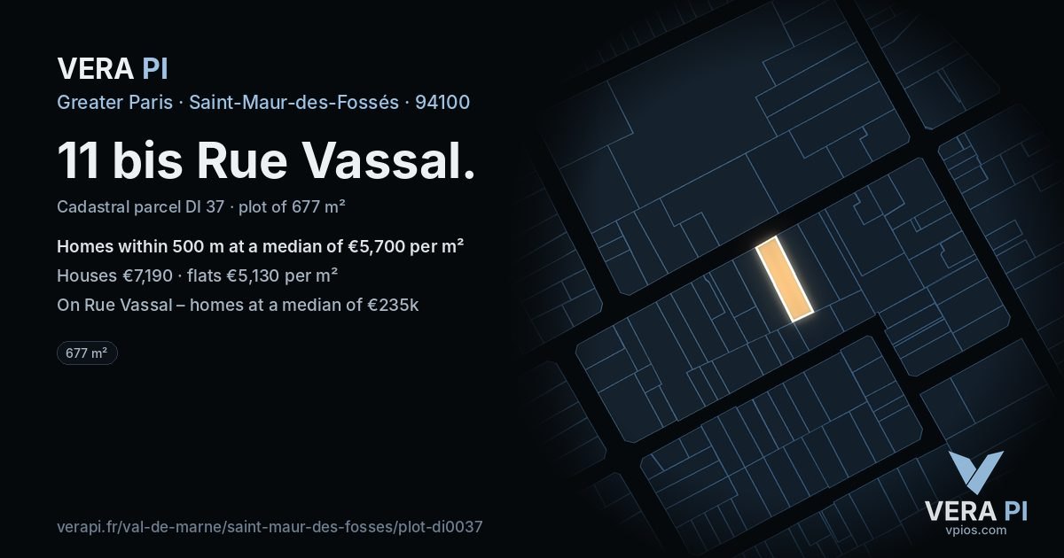 11 bis Rue Vassal, Saint-Maur-des-Fossés at night – the plot lit, the parcels around coloured by the prices near them
