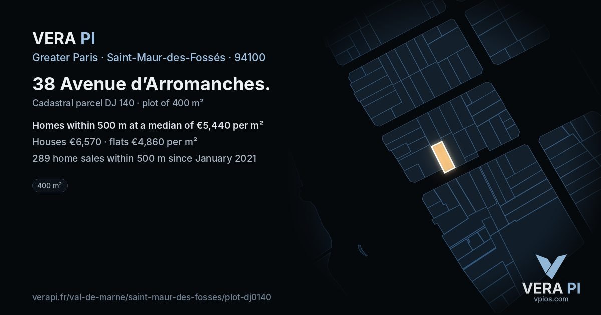 38 Avenue d’Arromanches, Saint-Maur-des-Fossés at night – the plot lit, the parcels around coloured by the prices near them