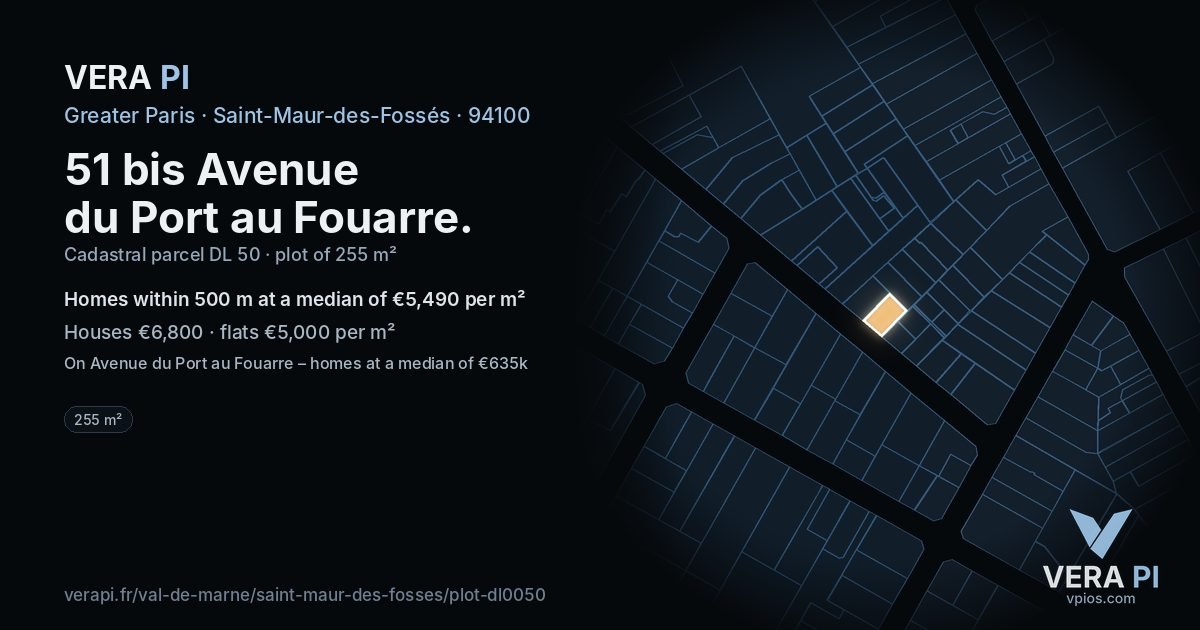51 bis Avenue du Port au Fouarre, Saint-Maur-des-Fossés at night – the plot lit, the parcels around coloured by the prices near them