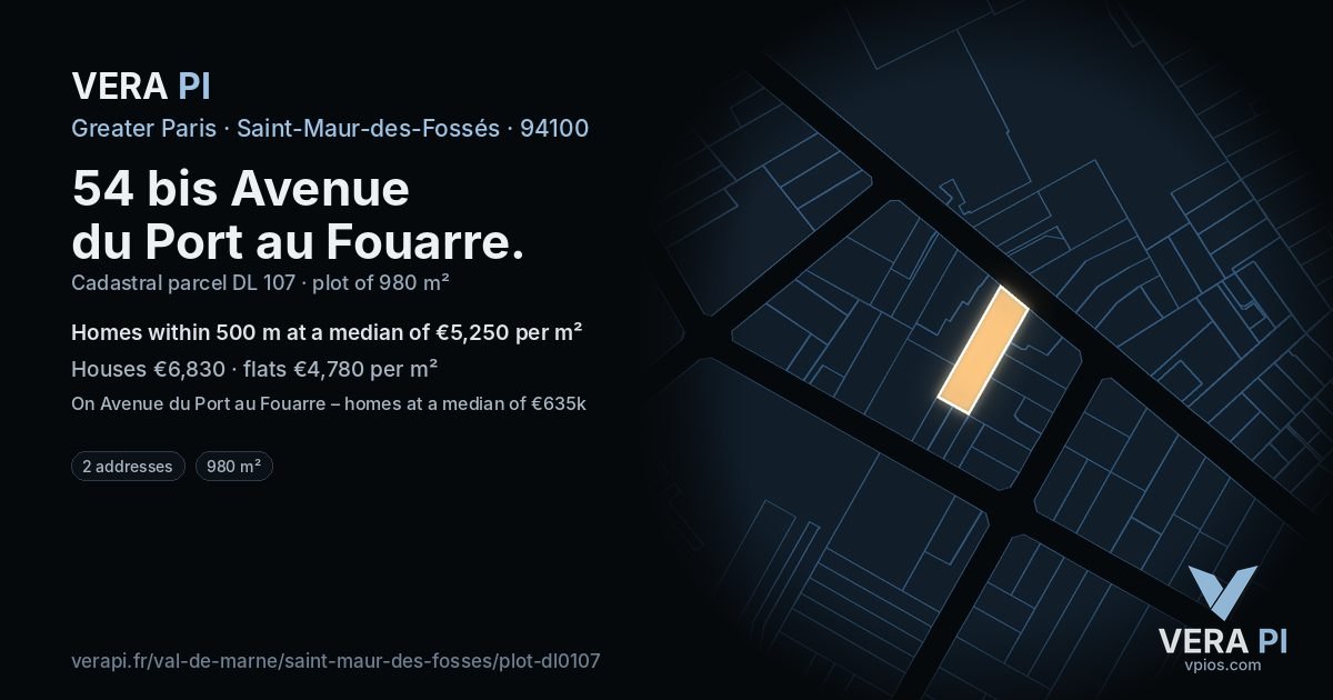 54 bis Avenue du Port au Fouarre, Saint-Maur-des-Fossés at night – the plot lit, the parcels around coloured by the prices near them