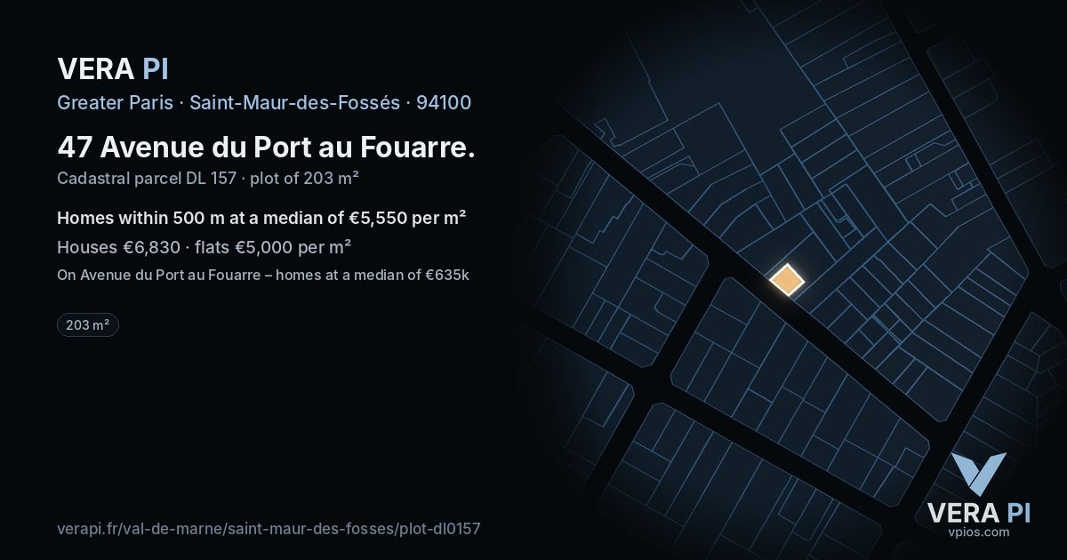 47 Avenue du Port au Fouarre, Saint-Maur-des-Fossés at night – the plot lit, the parcels around coloured by the prices near them