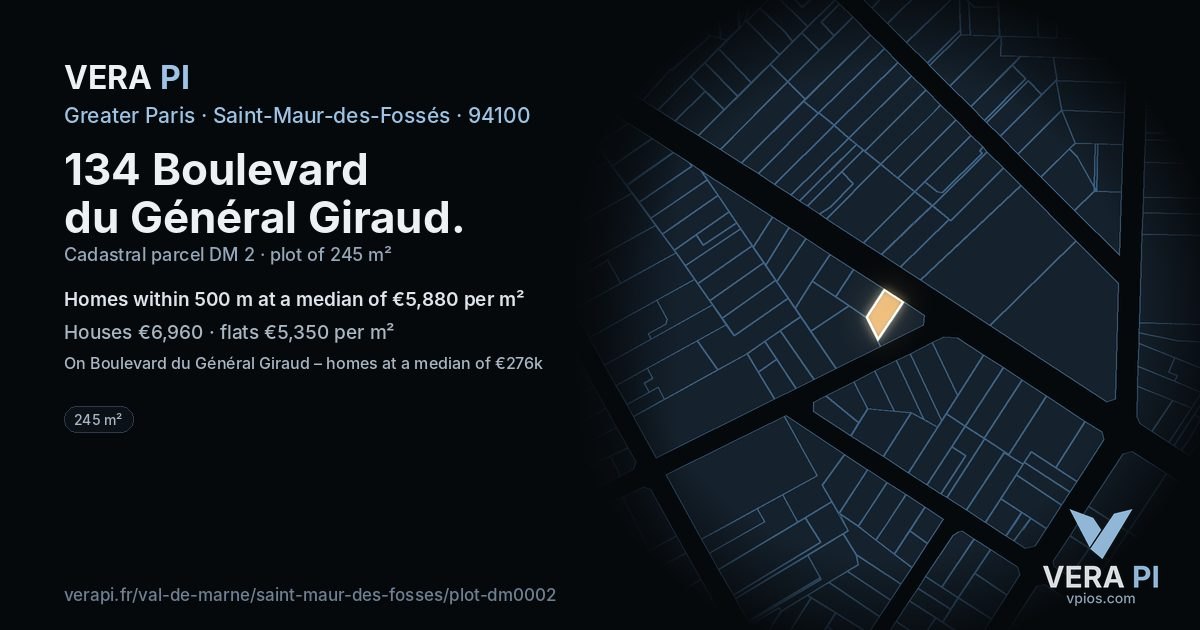 134 Boulevard du Général Giraud, Saint-Maur-des-Fossés at night – the plot lit, the parcels around coloured by the prices near them
